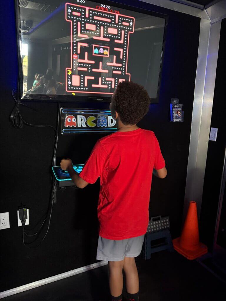 mobile video game truck schaumburg il