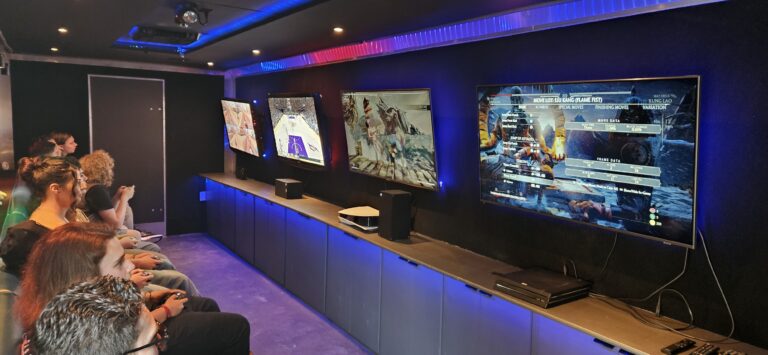 Video gaming parties truck schaumburg il