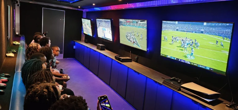 Video gaming parties truck schaumburg il